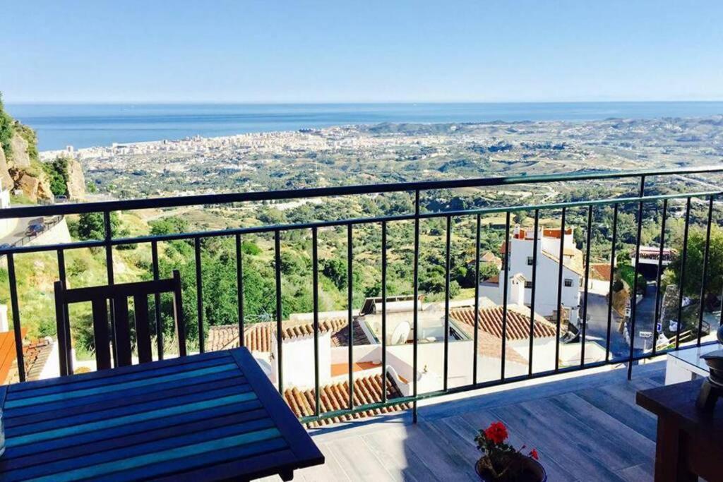 Stunning Apartment In The Heart Of Mijas Pueblo Ngoại thất bức ảnh